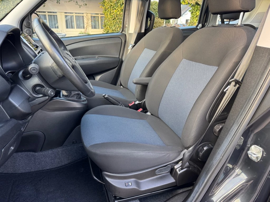 Hoofdafbeelding Opel Combo