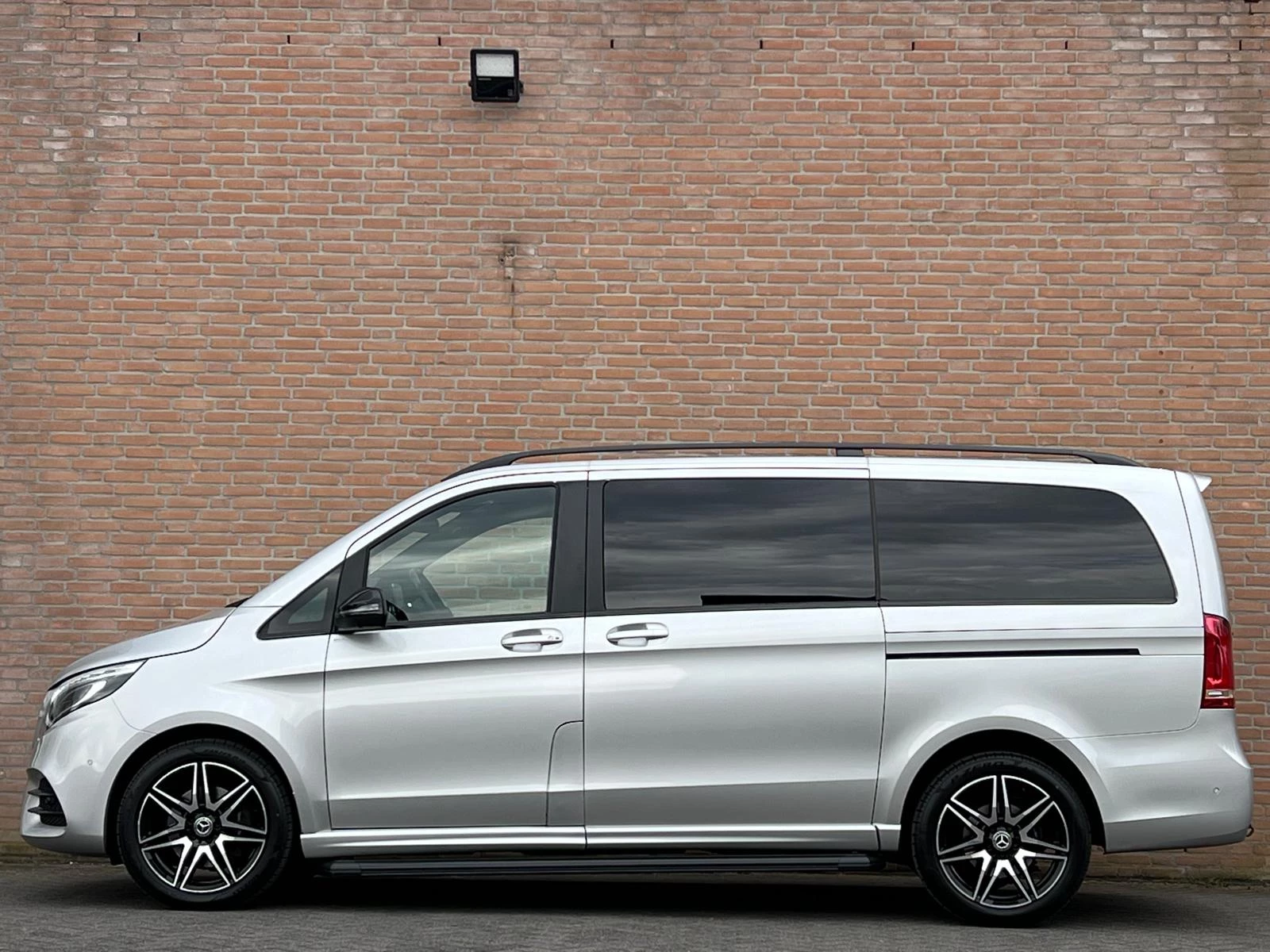 Hoofdafbeelding Mercedes-Benz V-Klasse
