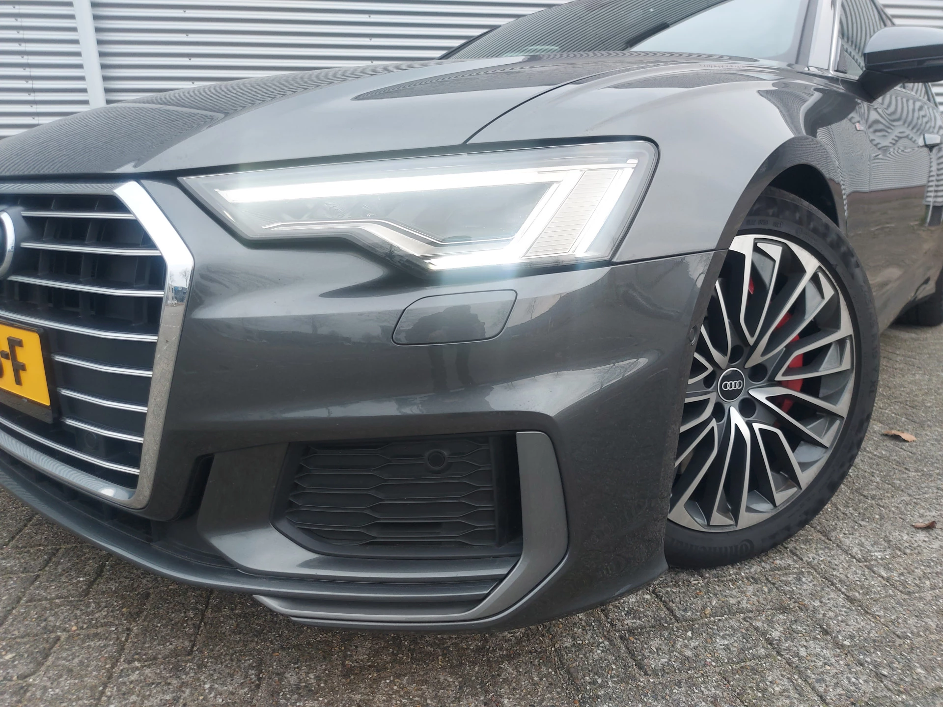 Hoofdafbeelding Audi A6