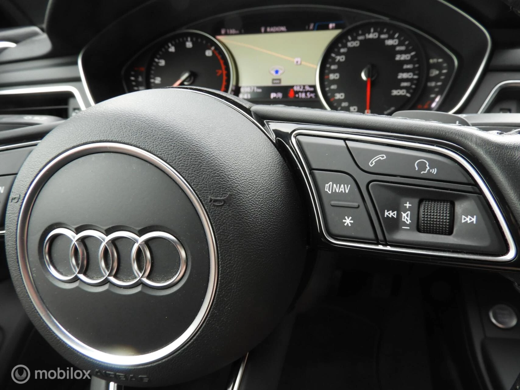 Hoofdafbeelding Audi A4