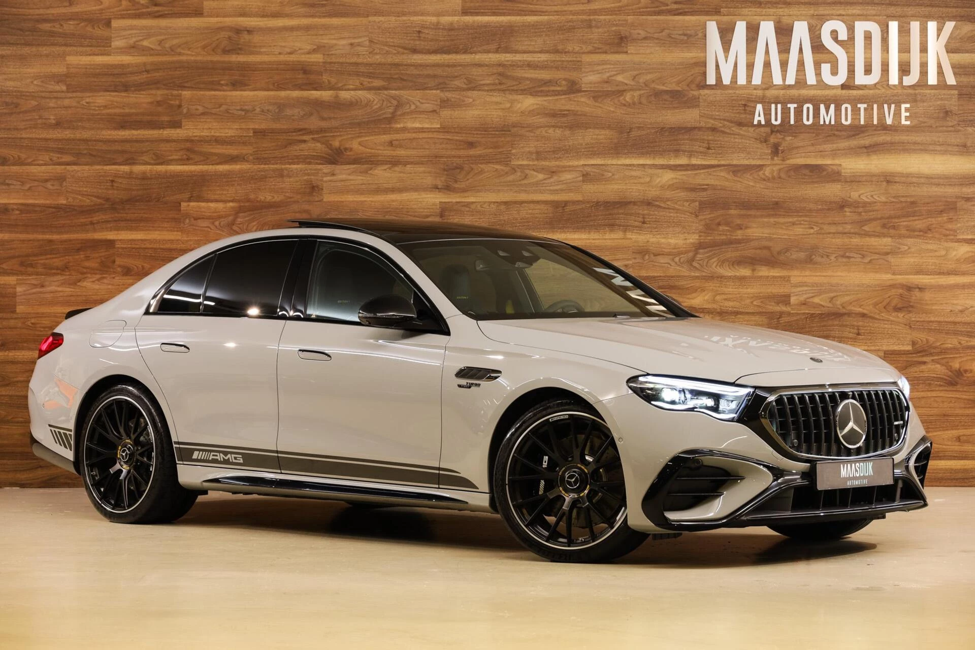 Hoofdafbeelding Mercedes-Benz E-Klasse