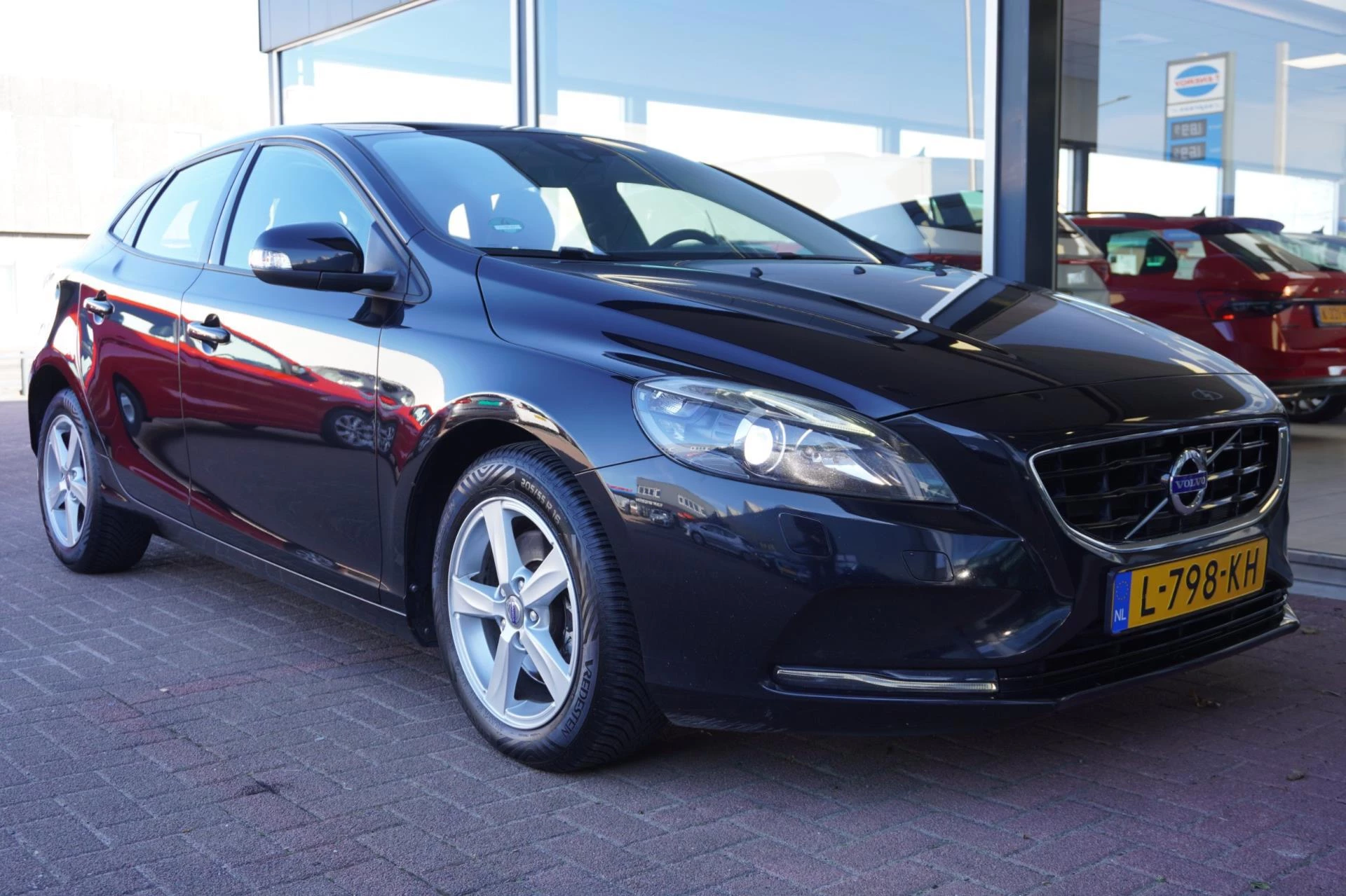 Hoofdafbeelding Volvo V40