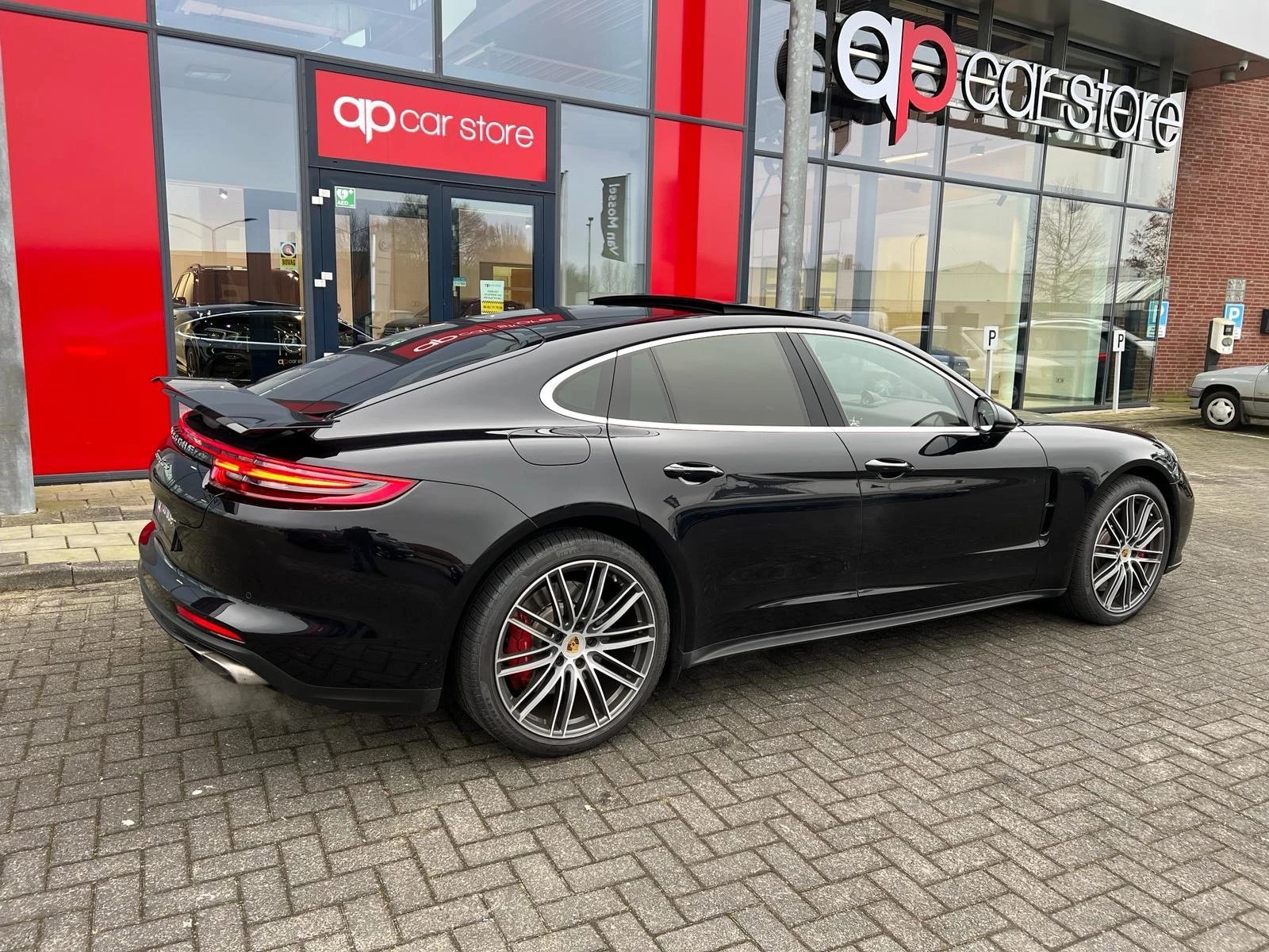 Hoofdafbeelding Porsche Panamera