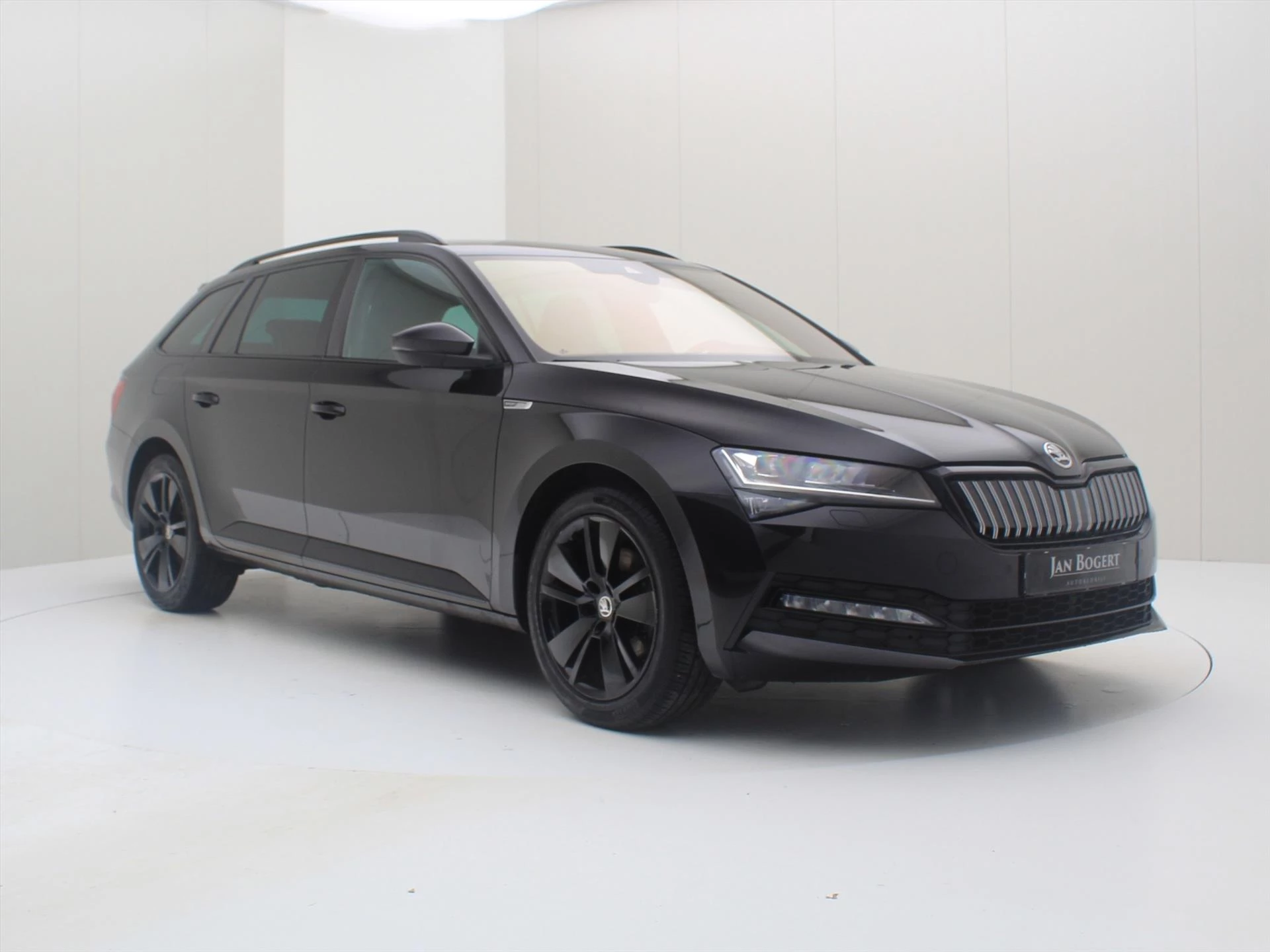 Hoofdafbeelding Škoda Superb