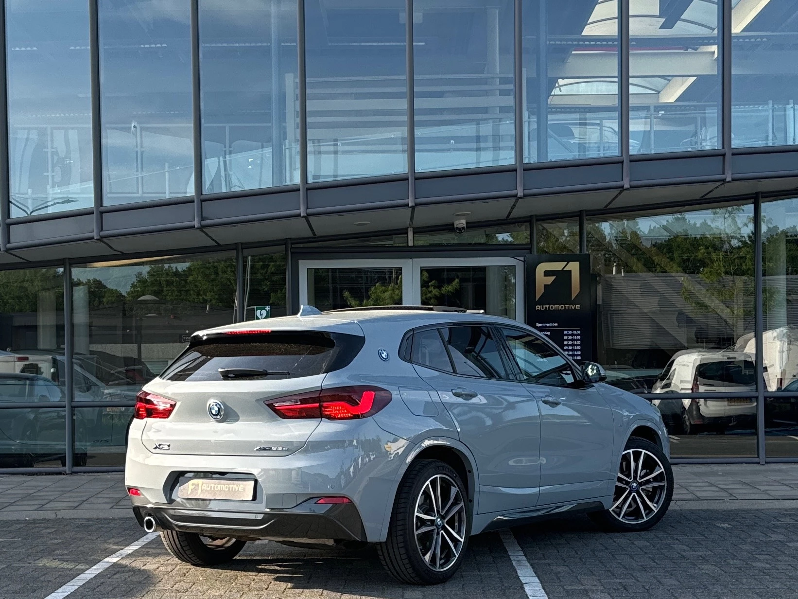 Hoofdafbeelding BMW X2