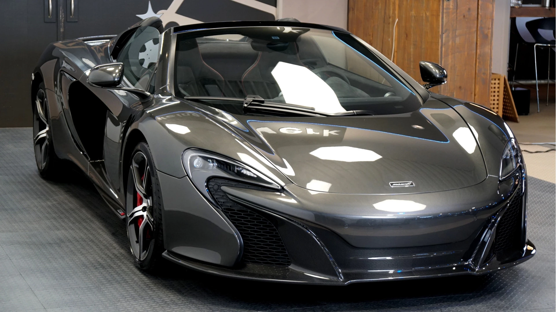 Hoofdafbeelding McLaren 650S