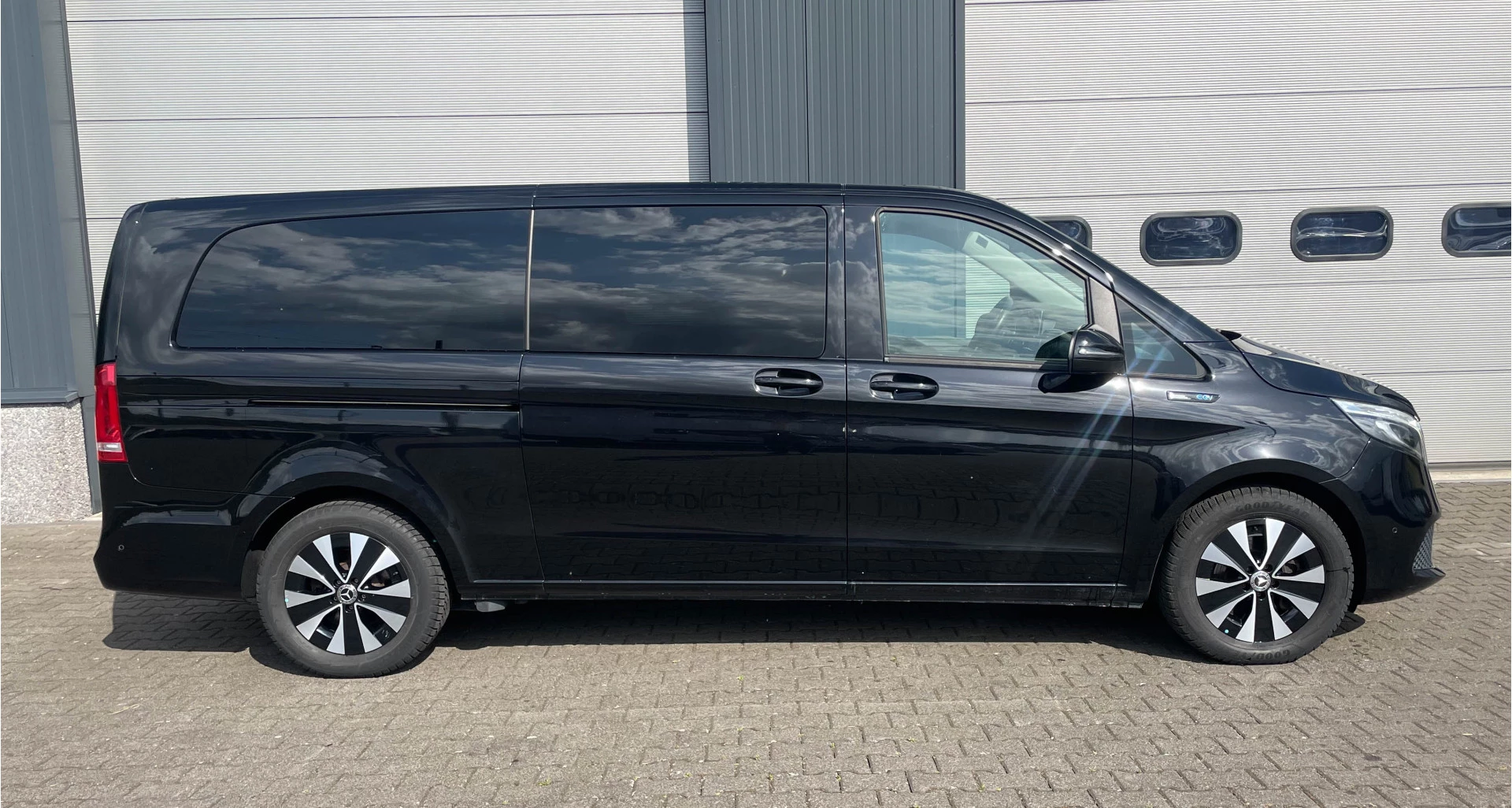 Hoofdafbeelding Mercedes-Benz EQV