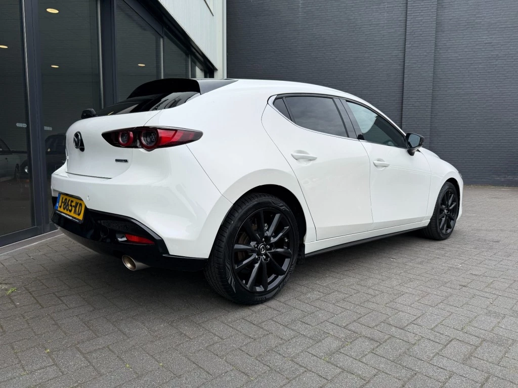 Hoofdafbeelding Mazda 3