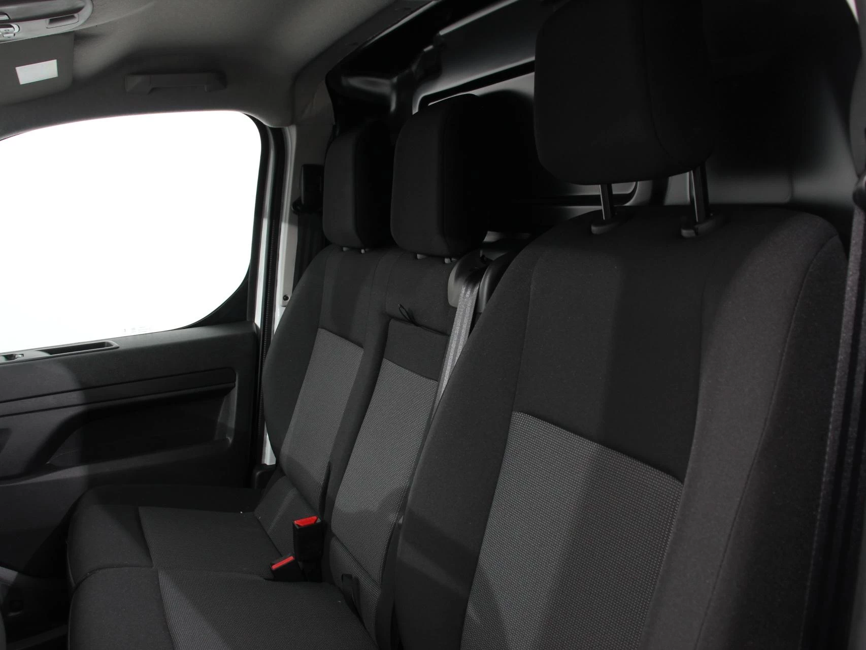 Hoofdafbeelding Peugeot e-Expert