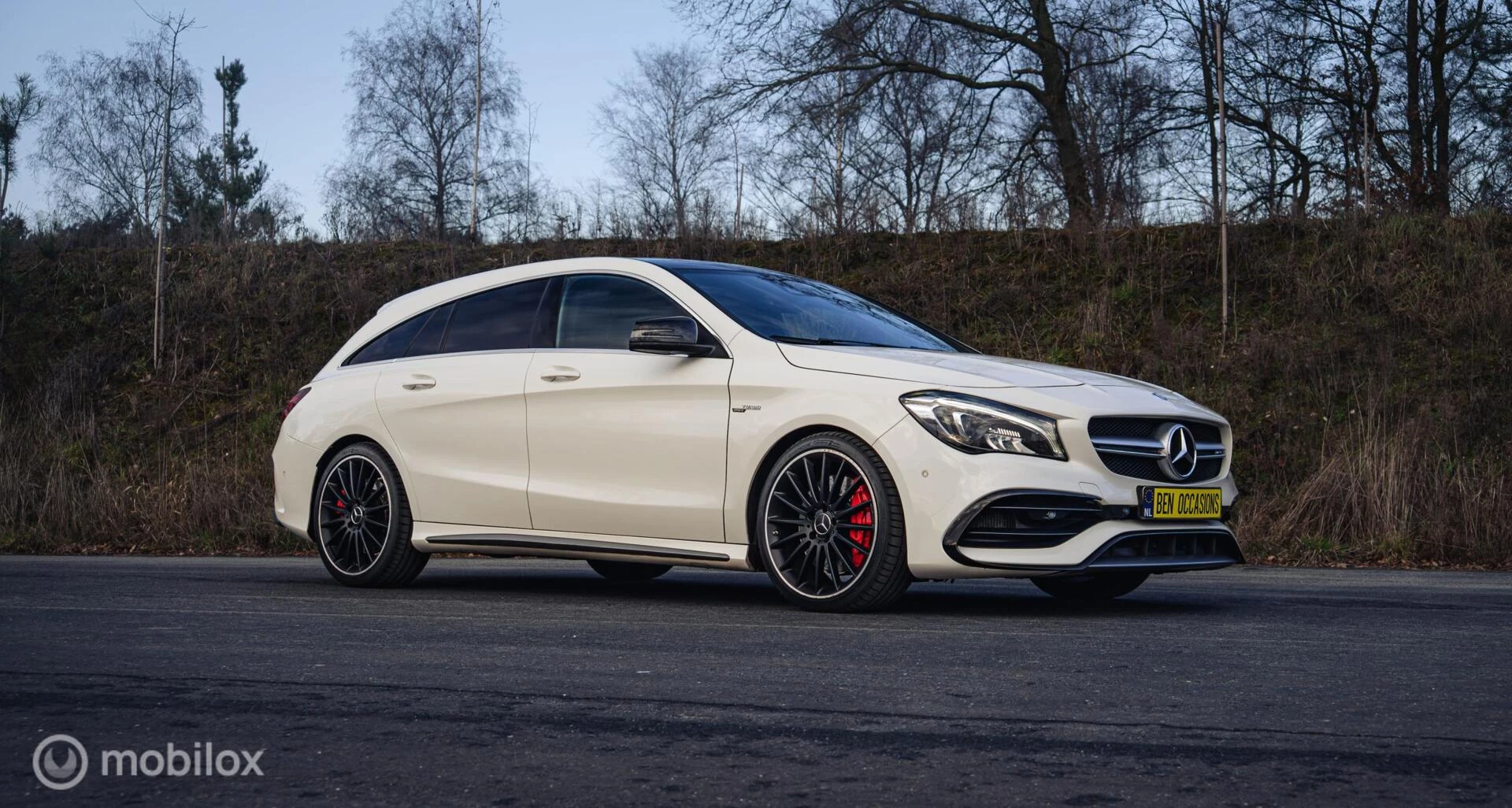 Hoofdafbeelding Mercedes-Benz CLA
