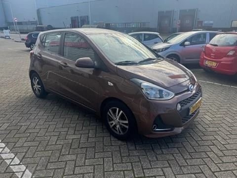 Hoofdafbeelding Hyundai i10