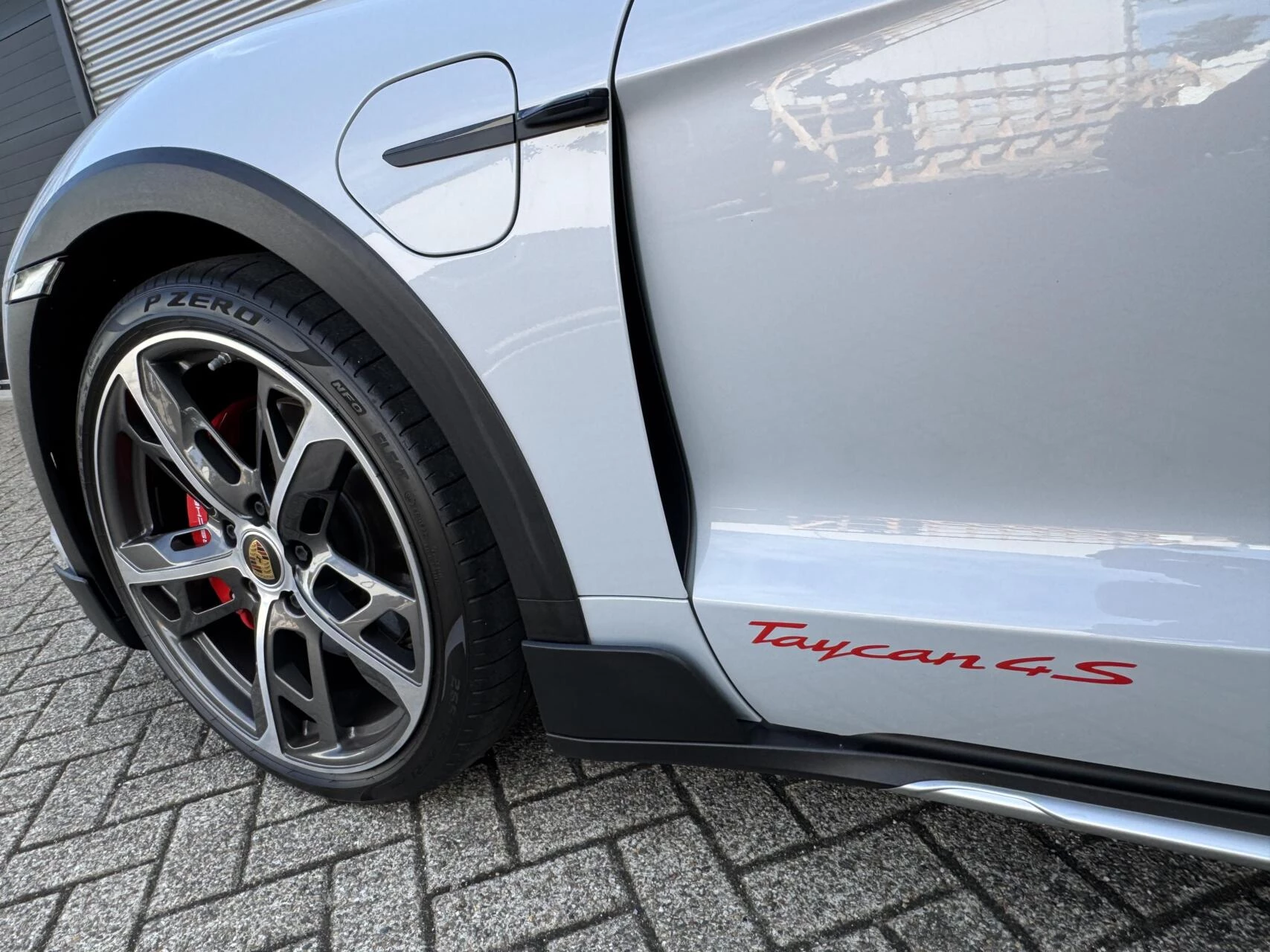Hoofdafbeelding Porsche Taycan