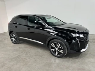 Hoofdafbeelding Peugeot 3008 Peugeot 3008 GT, 1.2 Hybrid, Automaat, Full opt., 360 Camera, elec. A. Klep,elec stoelen,