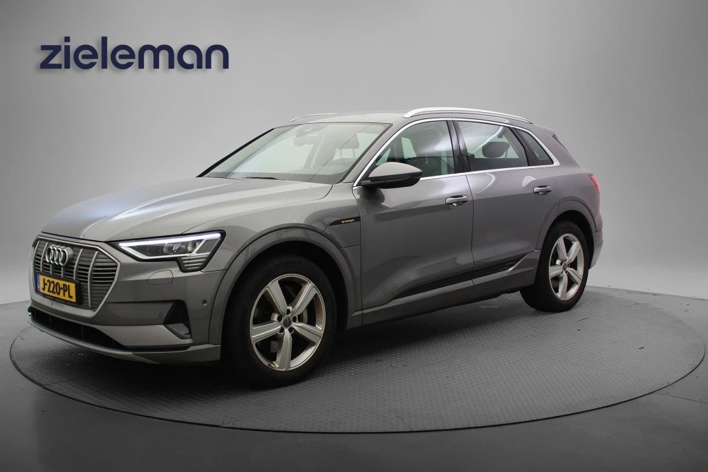 Hoofdafbeelding Audi e-tron