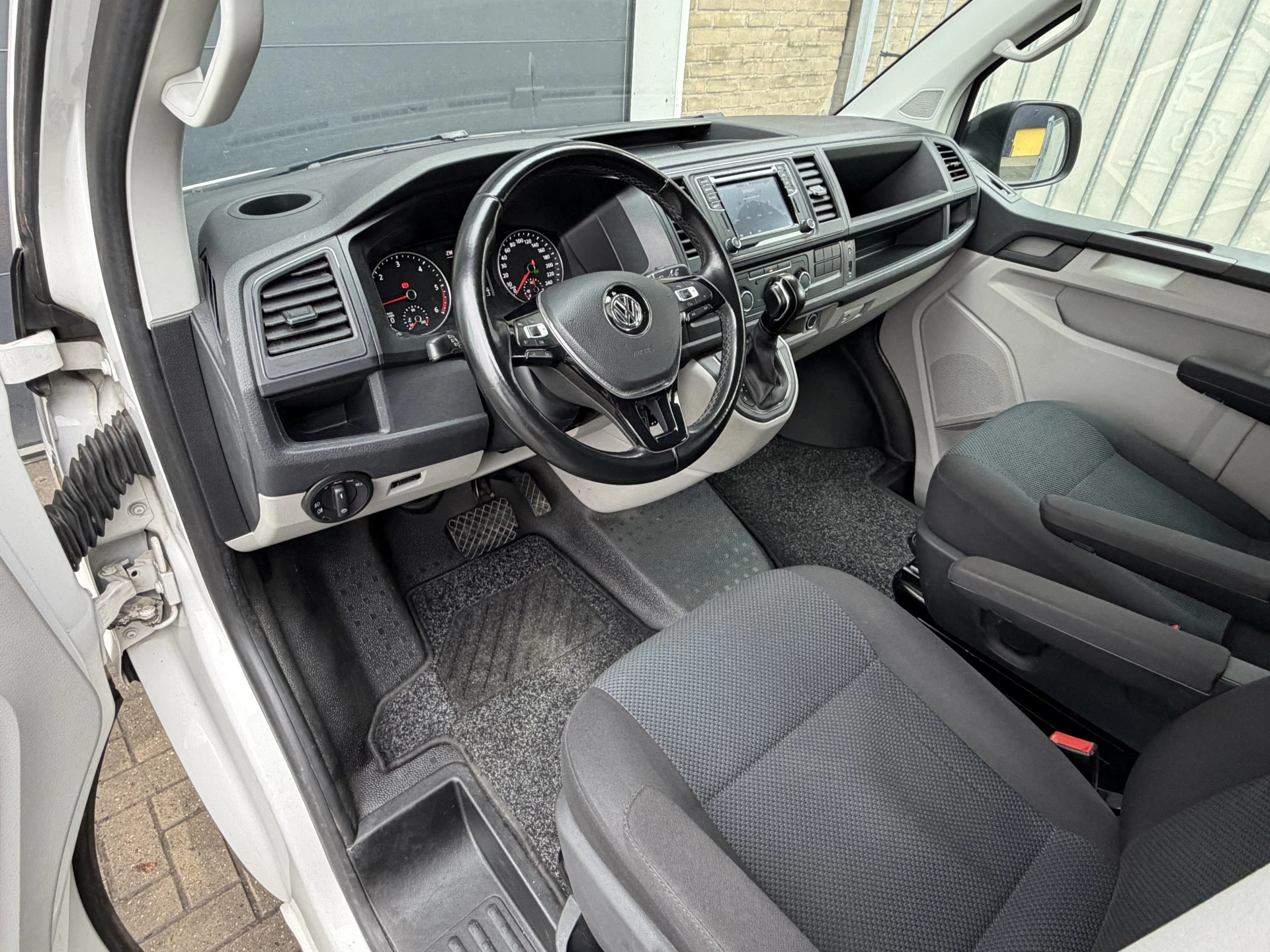 Hoofdafbeelding Volkswagen Transporter
