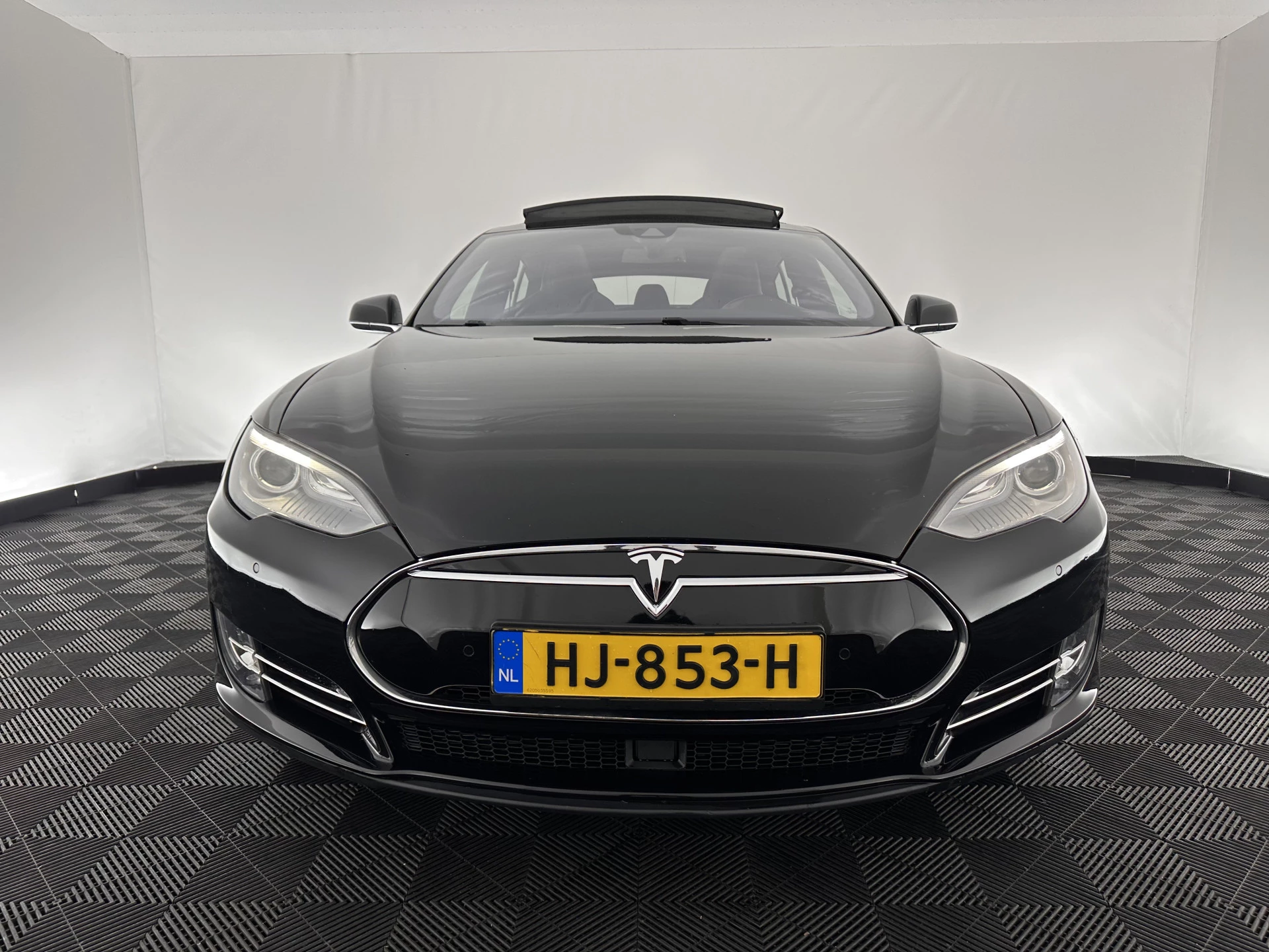 Hoofdafbeelding Tesla Model S