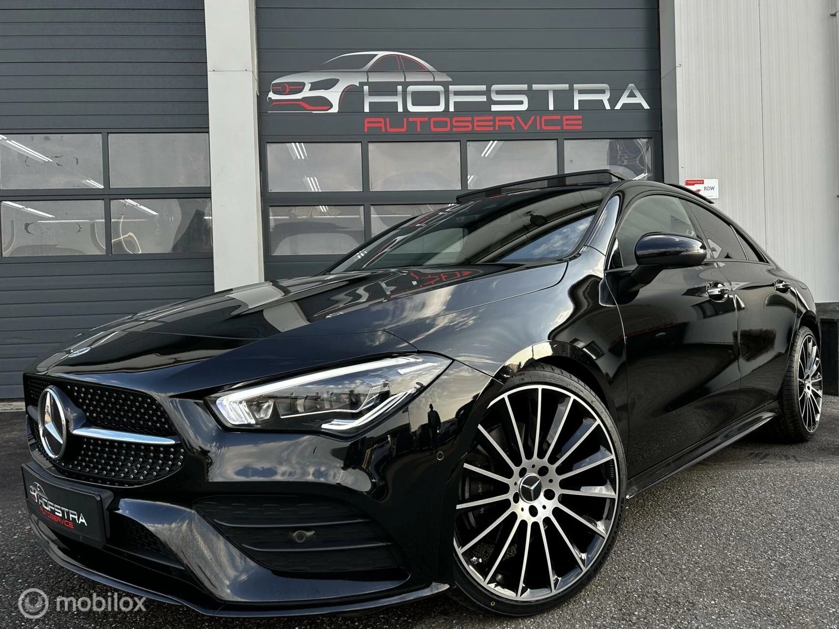 Hoofdafbeelding Mercedes-Benz CLA