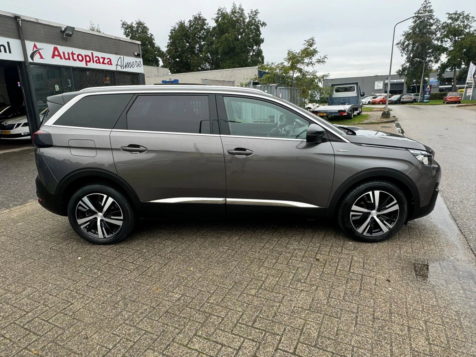 Hoofdafbeelding Peugeot 5008