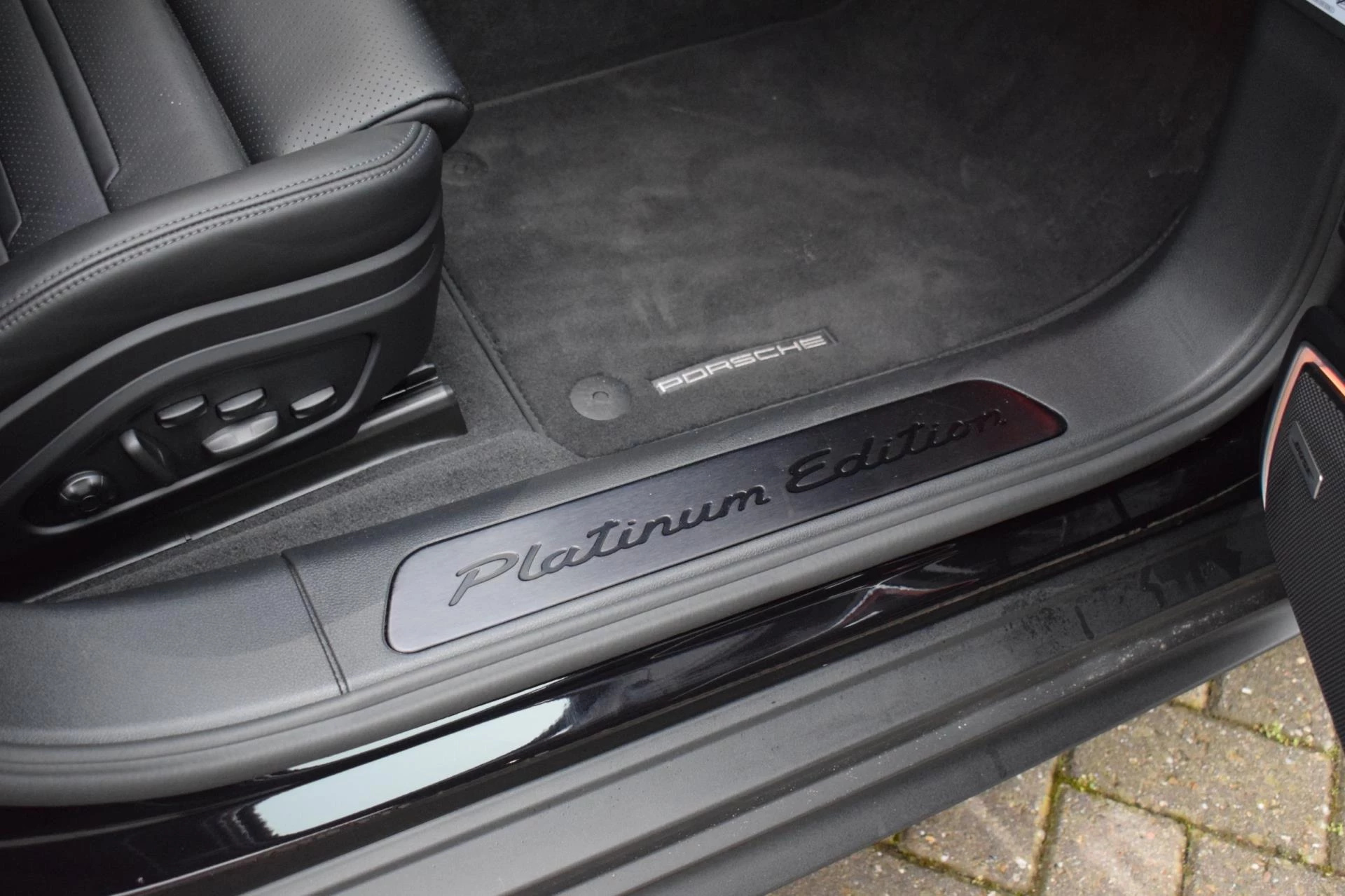 Hoofdafbeelding Porsche Panamera
