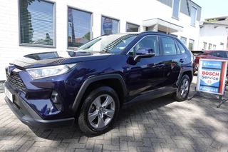 Toyota RAV4 Active 2.5 Hybrid 178 pk Winterpack ZEER FRAAI !!