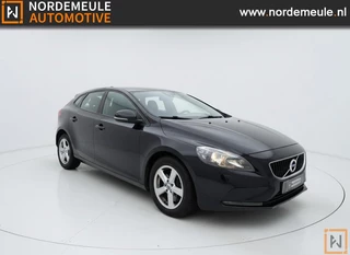 Hoofdafbeelding Volvo V40 Volvo V40 2.0 D2 R-DESIGN, Navi, Cruise, Trekhaak