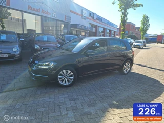 VOLKSWAGEN GOLF 1.0 TSI COMFORTLINE / ACC / Carplay /