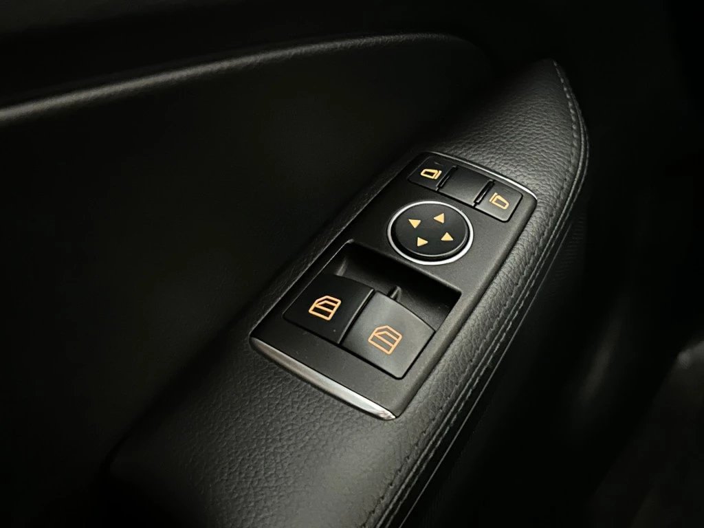 Hoofdafbeelding Mercedes-Benz SLK