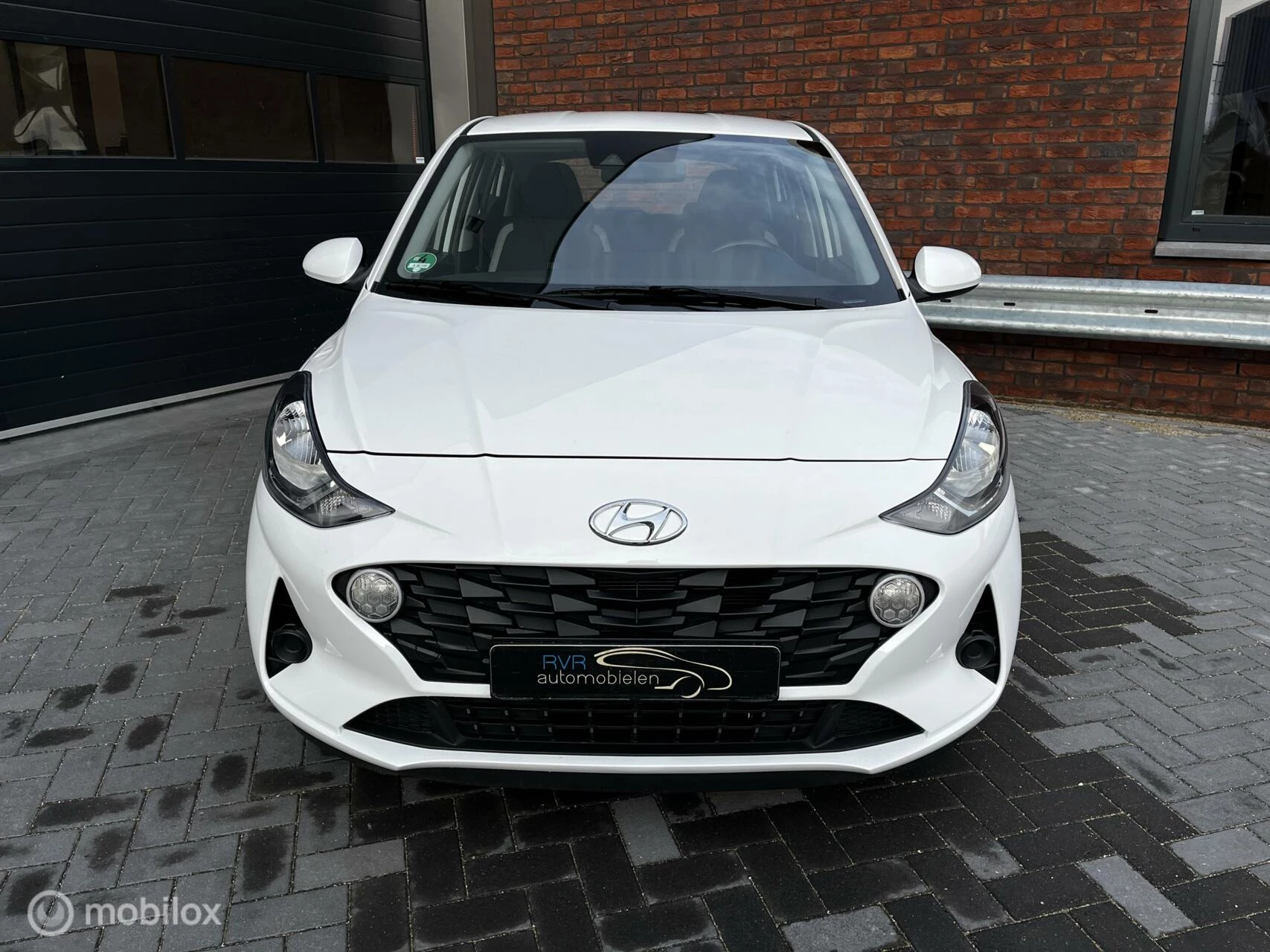 Hoofdafbeelding Hyundai i10