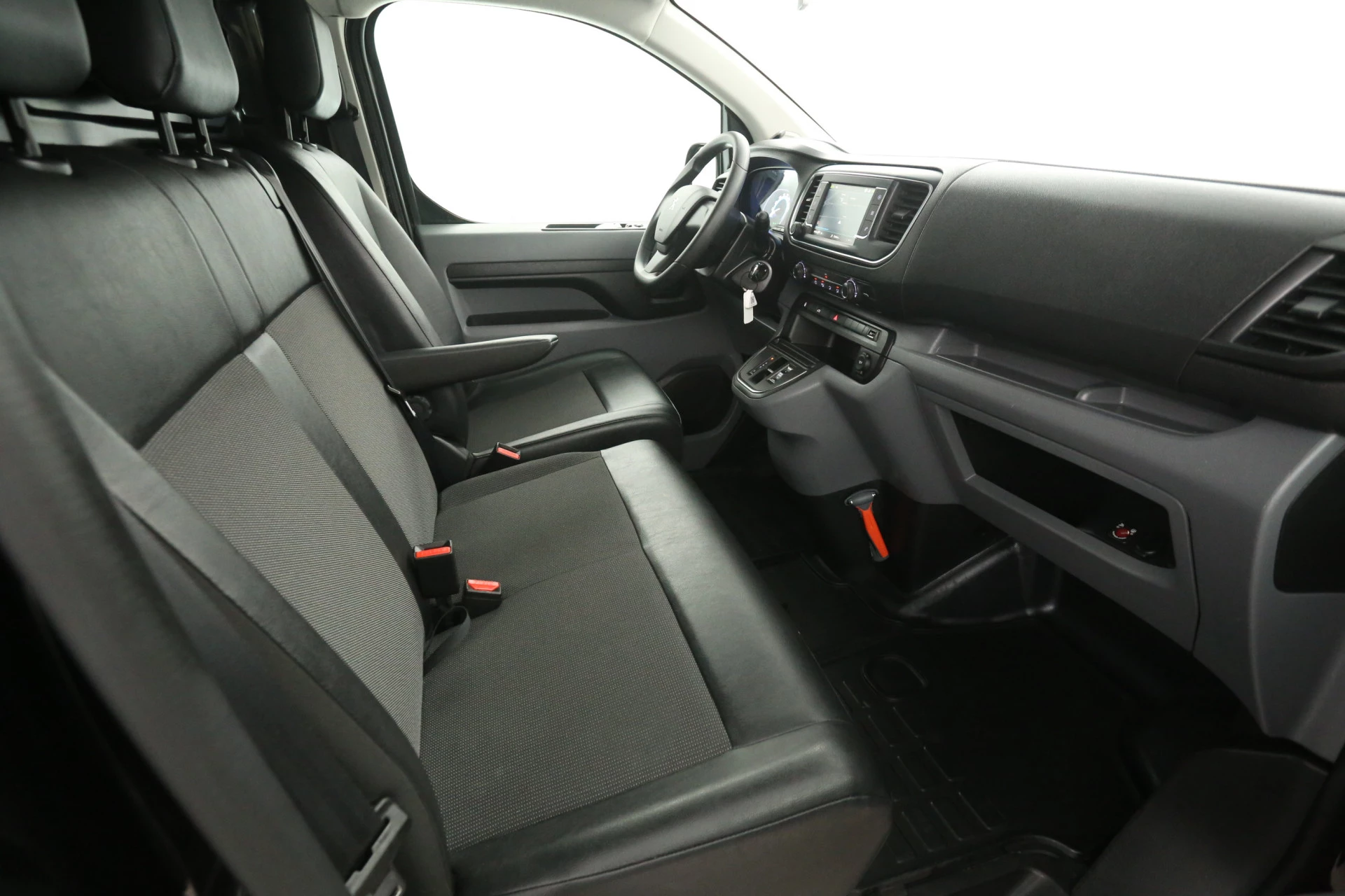 Hoofdafbeelding Peugeot e-Expert