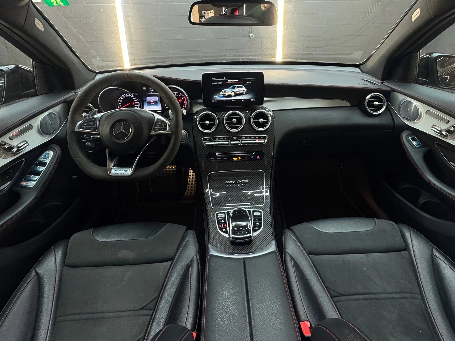 Hoofdafbeelding Mercedes-Benz GLC