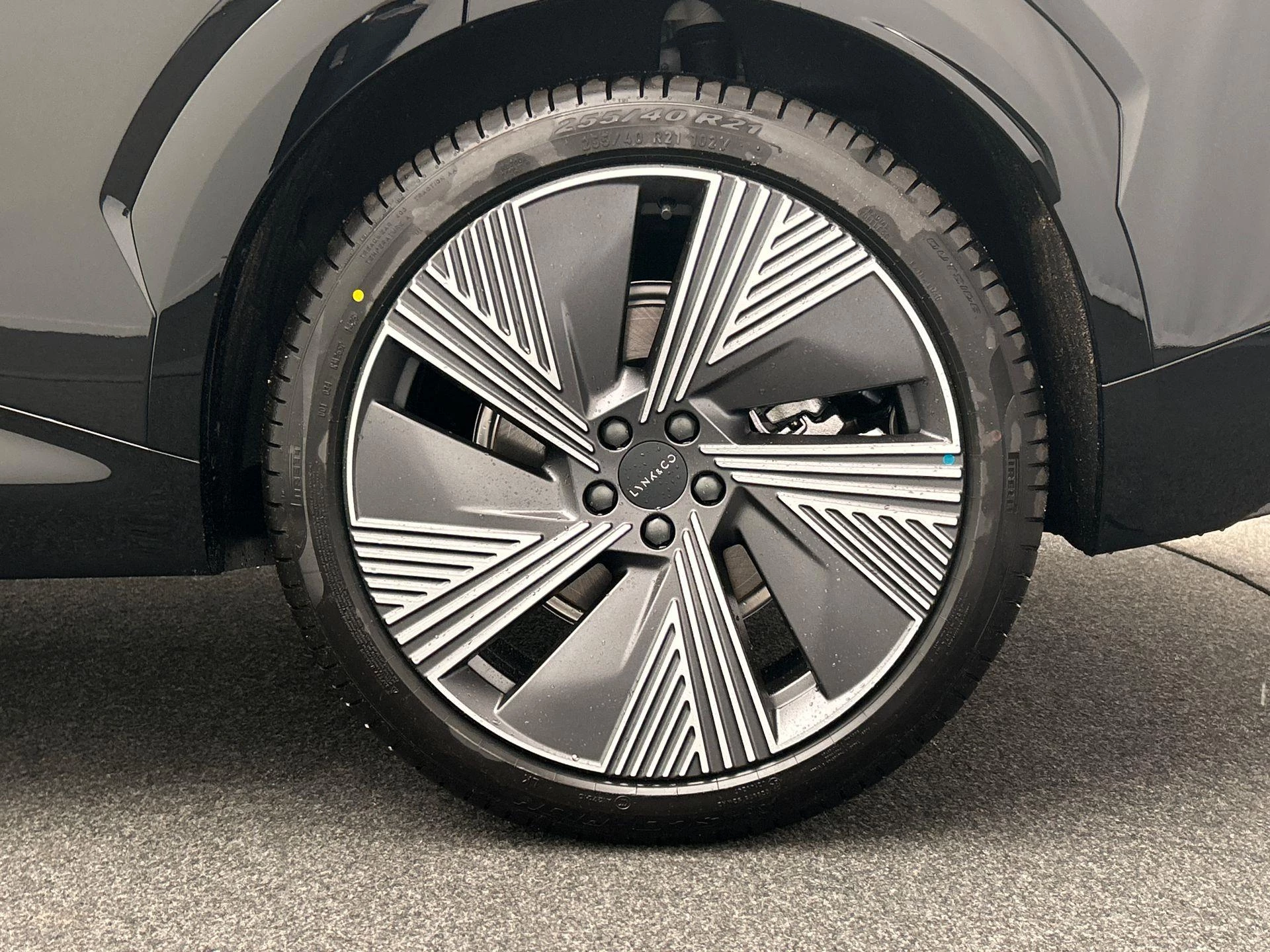 Hoofdafbeelding Lynk & Co 08