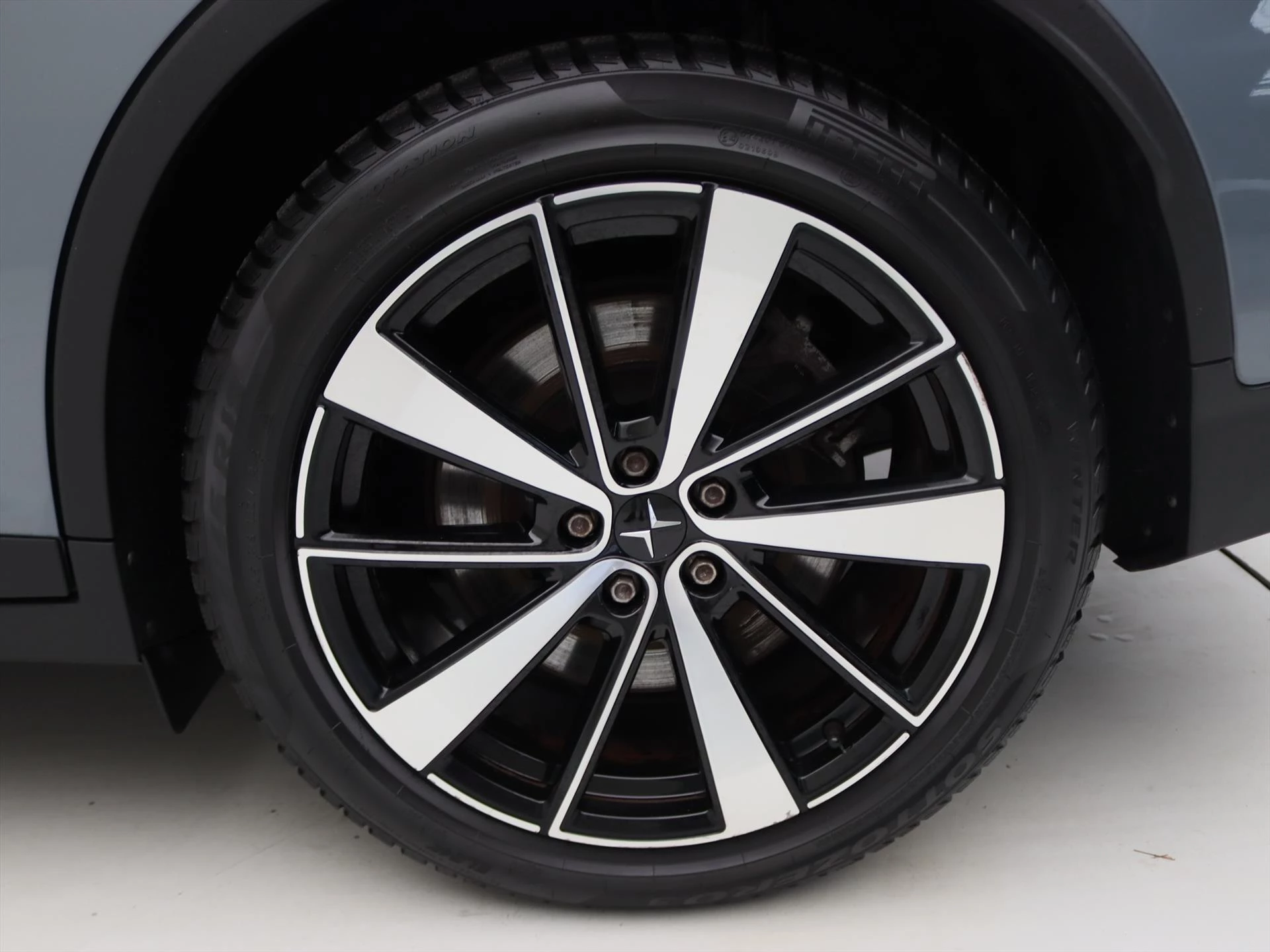 Hoofdafbeelding Polestar 2