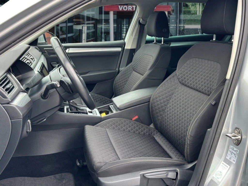 Hoofdafbeelding Škoda Superb