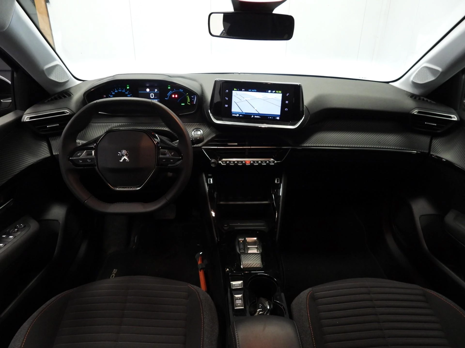 Hoofdafbeelding Peugeot e-208