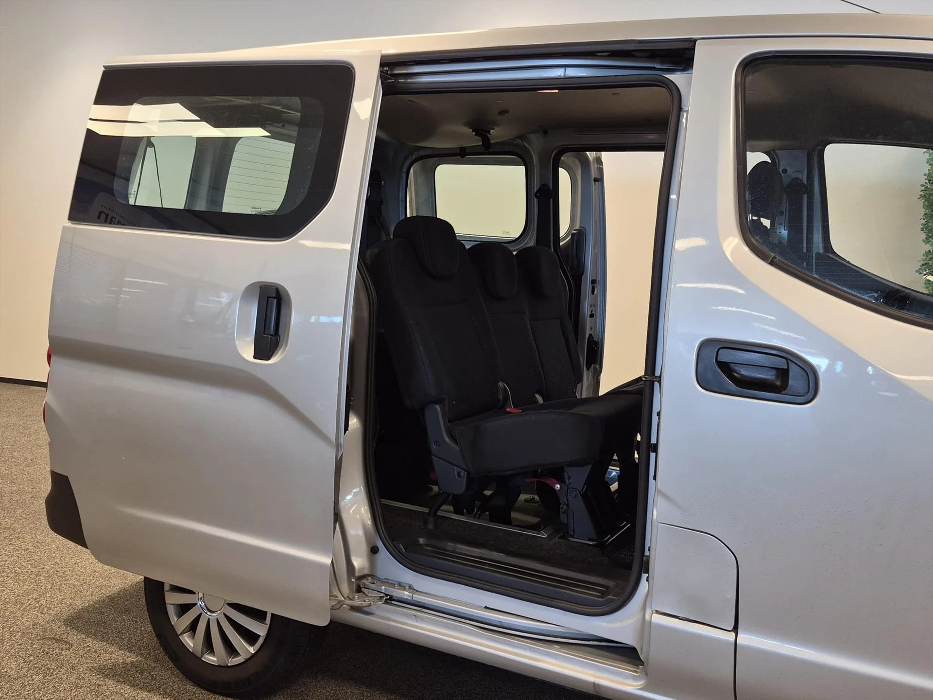 Hoofdafbeelding Nissan NV200