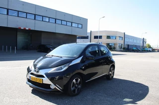 Toyota Aygo 1.0 VVT-i x-clusiv automaat NAP 62.946 km APK