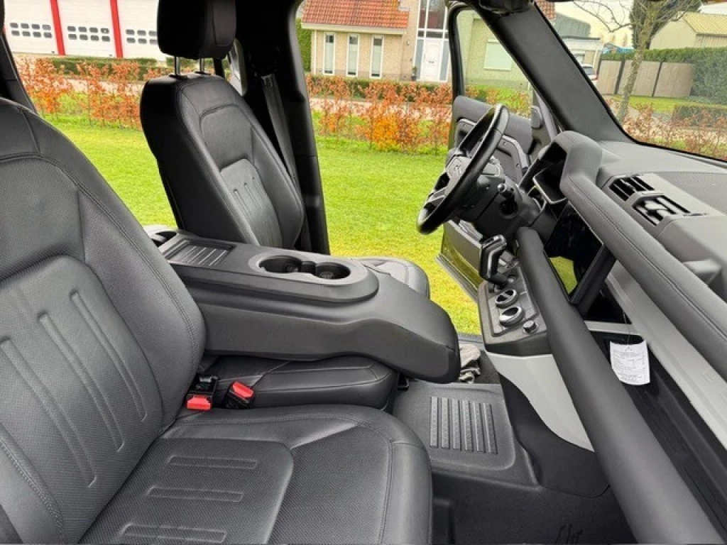 Hoofdafbeelding Land Rover Defender