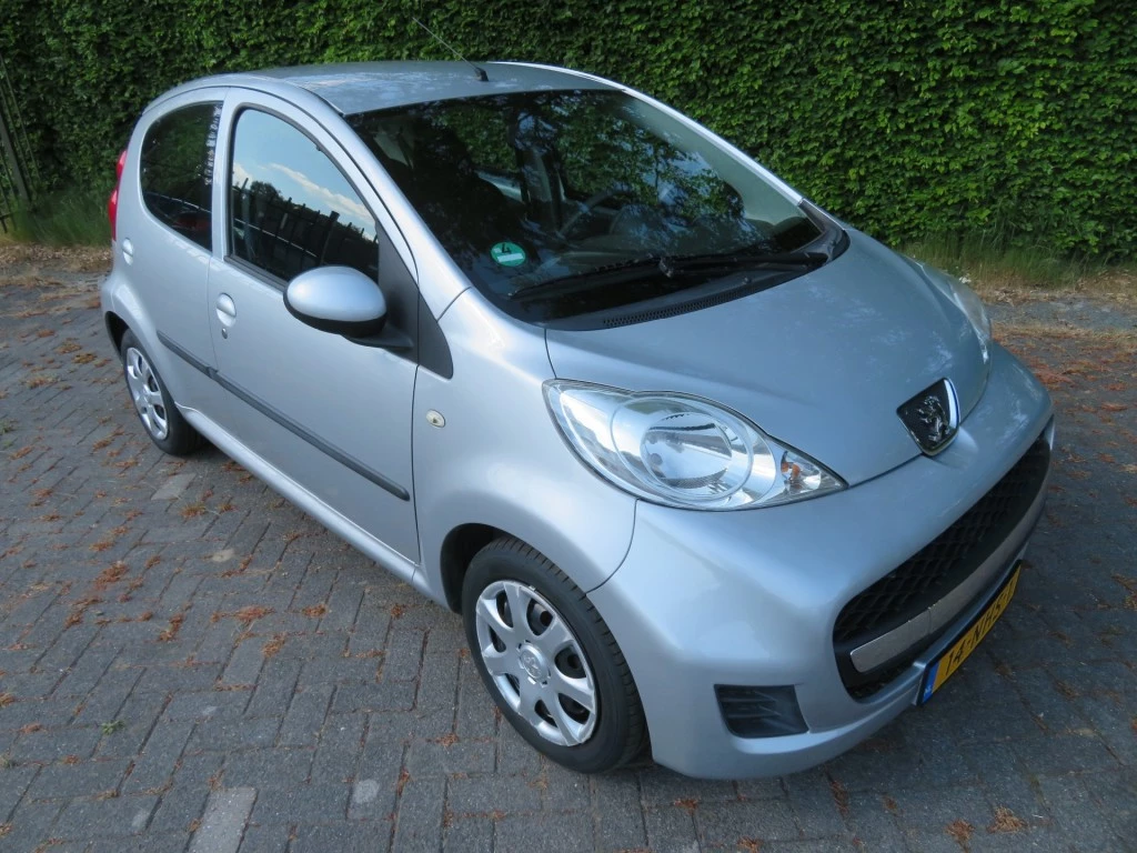 Hoofdafbeelding Peugeot 107