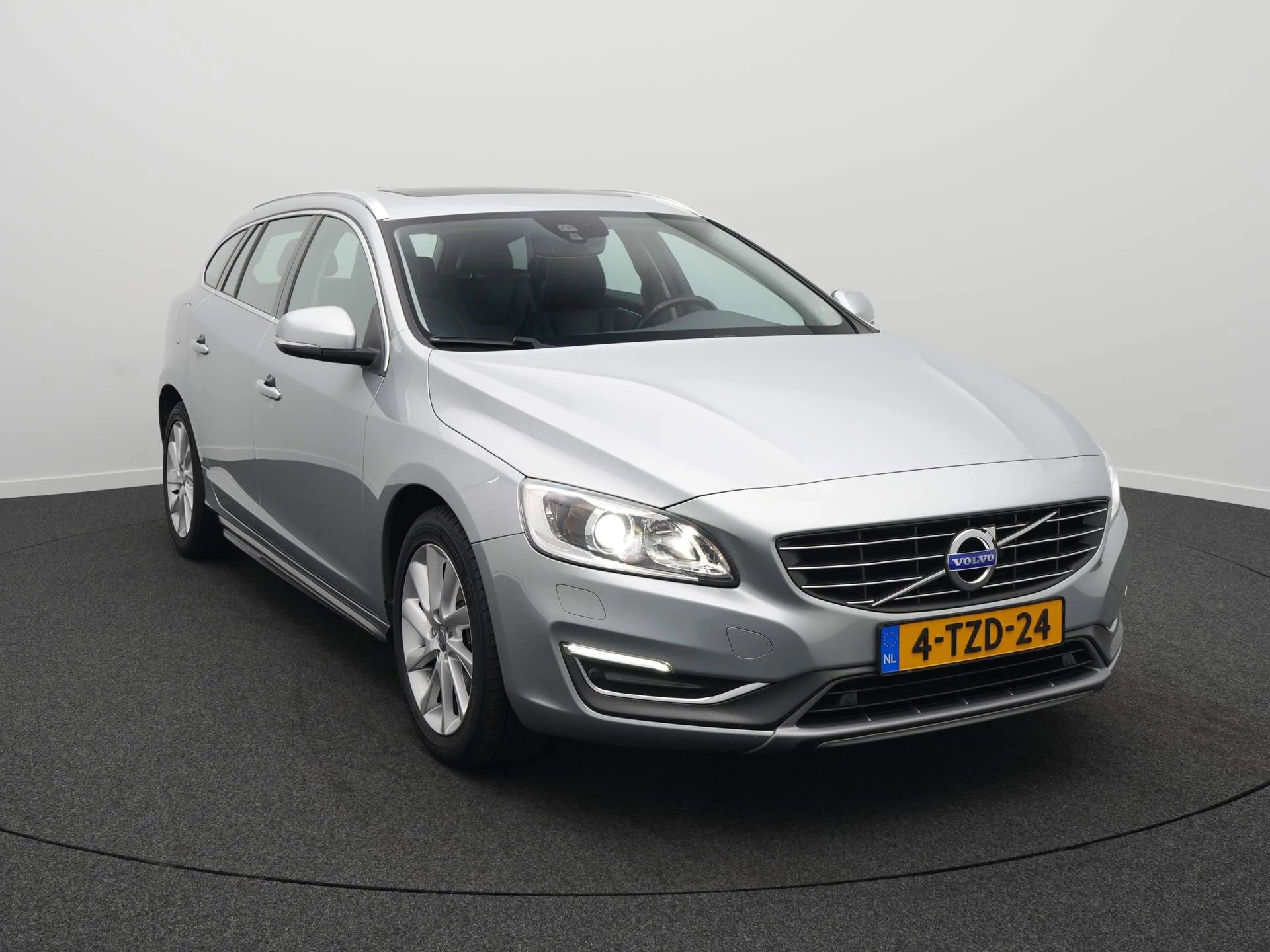 Hoofdafbeelding Volvo V60