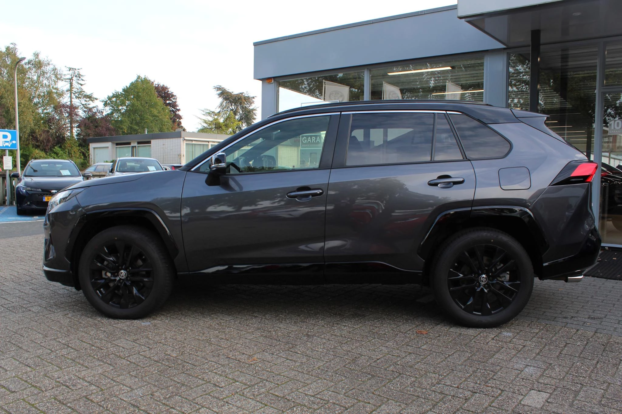 Hoofdafbeelding Toyota RAV4
