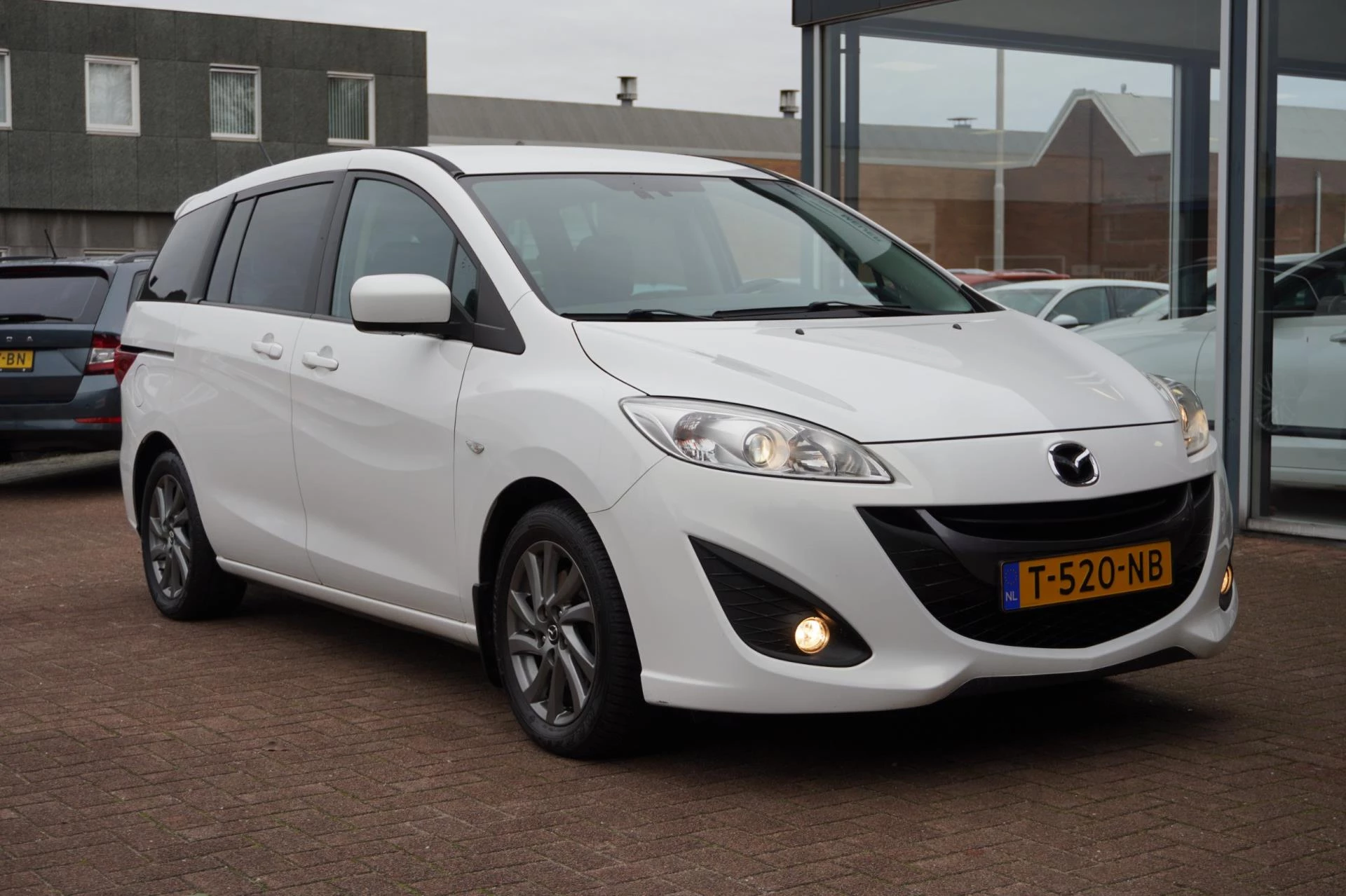 Hoofdafbeelding Mazda 5