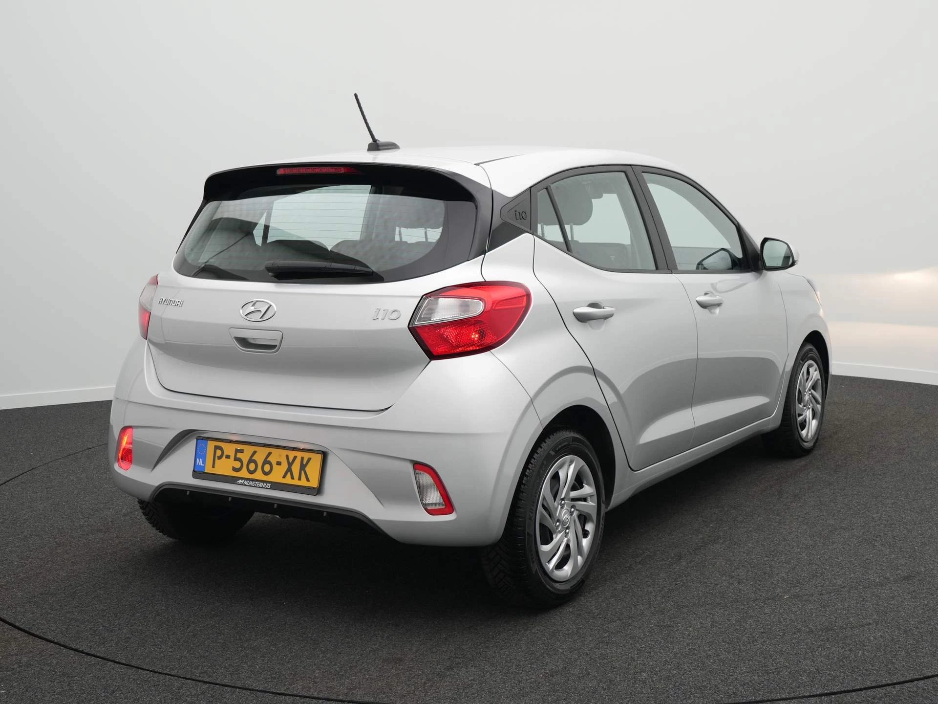 Hoofdafbeelding Hyundai i10