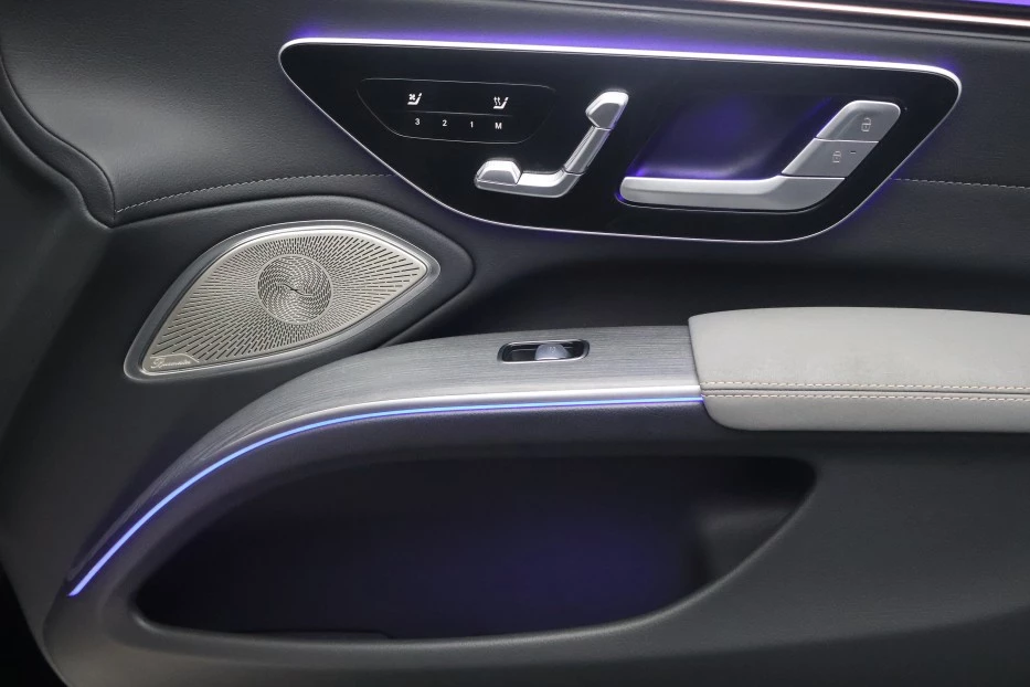 Hoofdafbeelding Mercedes-Benz EQS