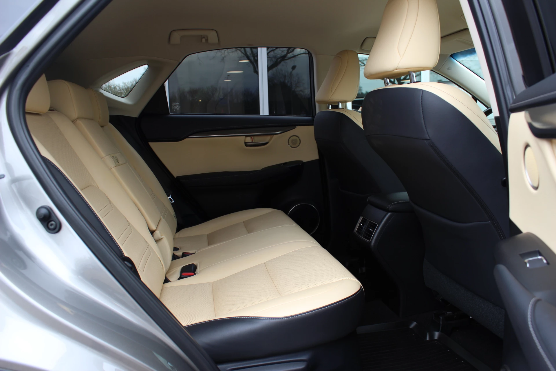 Hoofdafbeelding Lexus NX