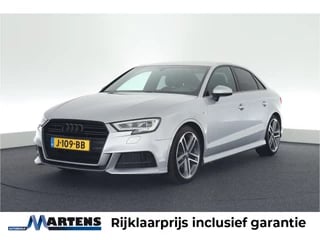 Audi A3 Limousine 35 TFSI 150pk S-Tronic CoD 2x S-Line Black Edition Virtual Cockpit Stoelverwarming Led Navigatie