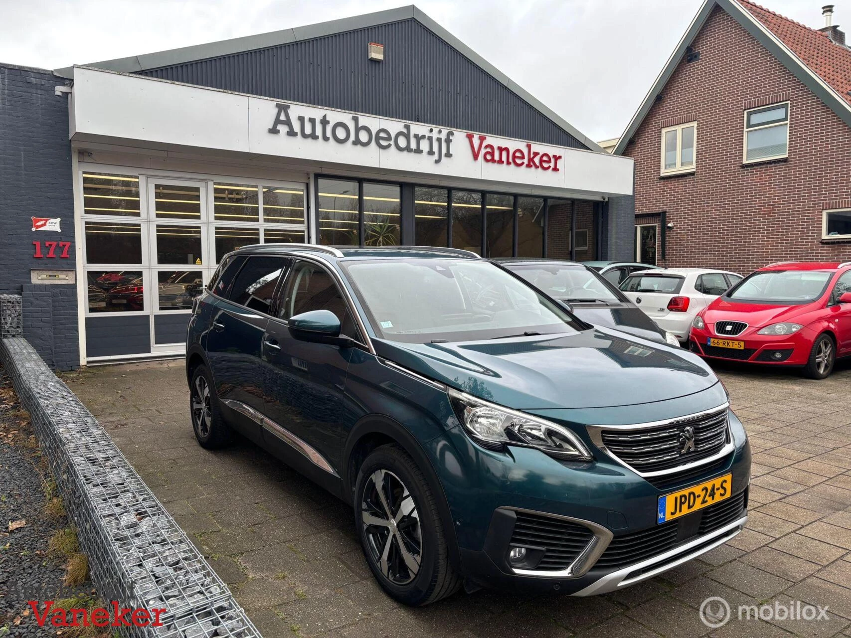 Hoofdafbeelding Peugeot 5008