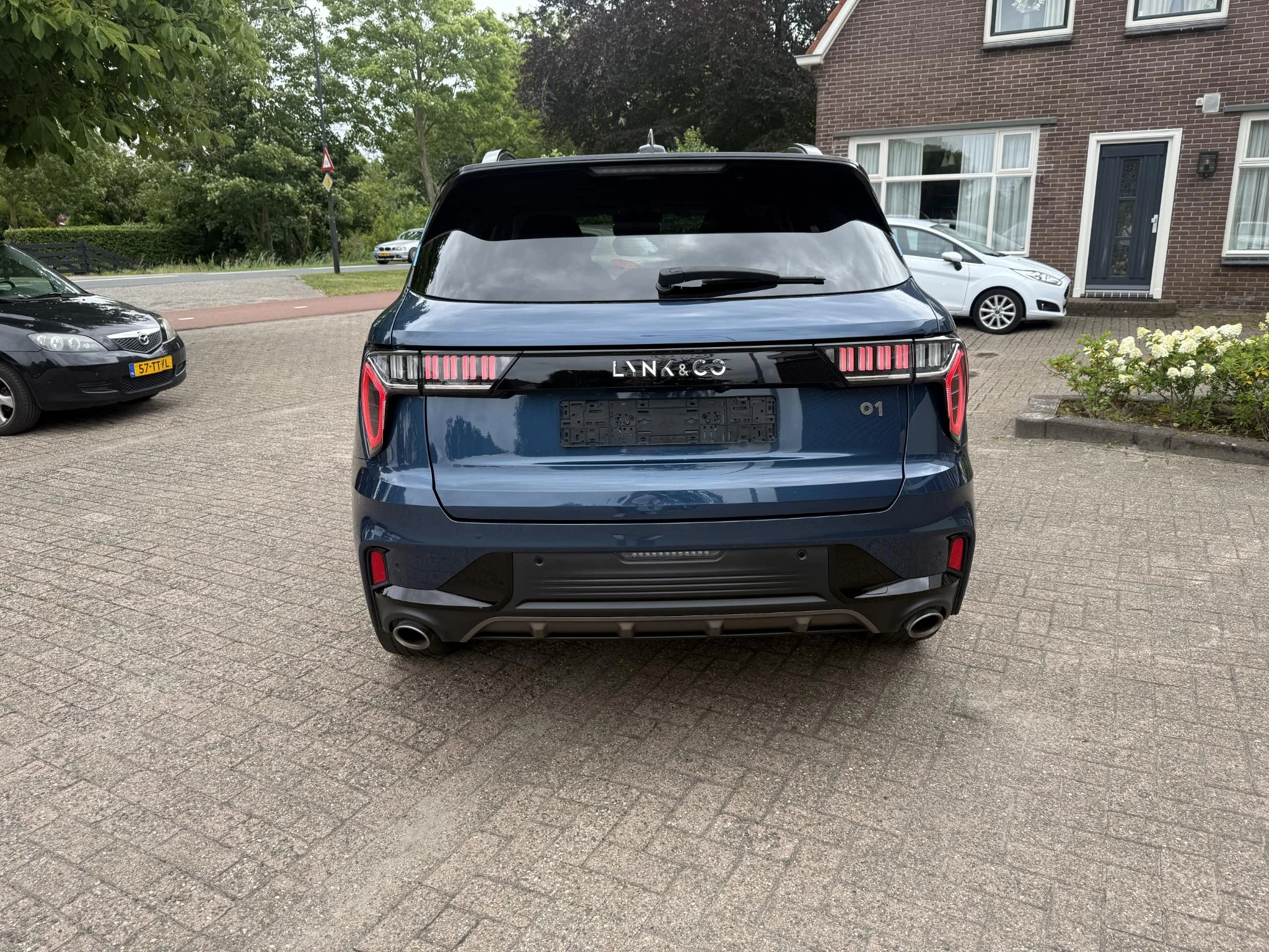 Hoofdafbeelding Lynk & Co 01