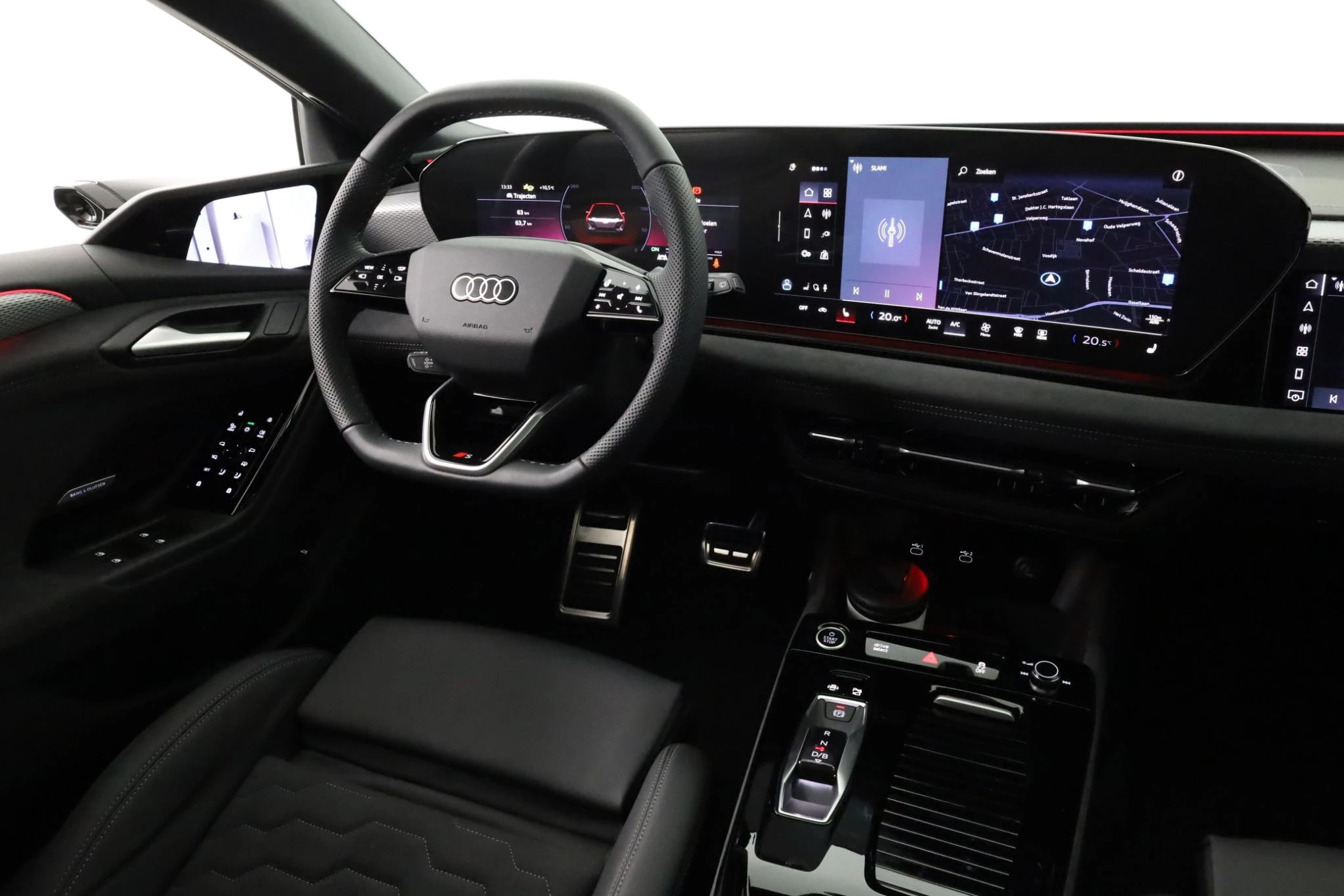 Hoofdafbeelding Audi A6 Avant e-tron