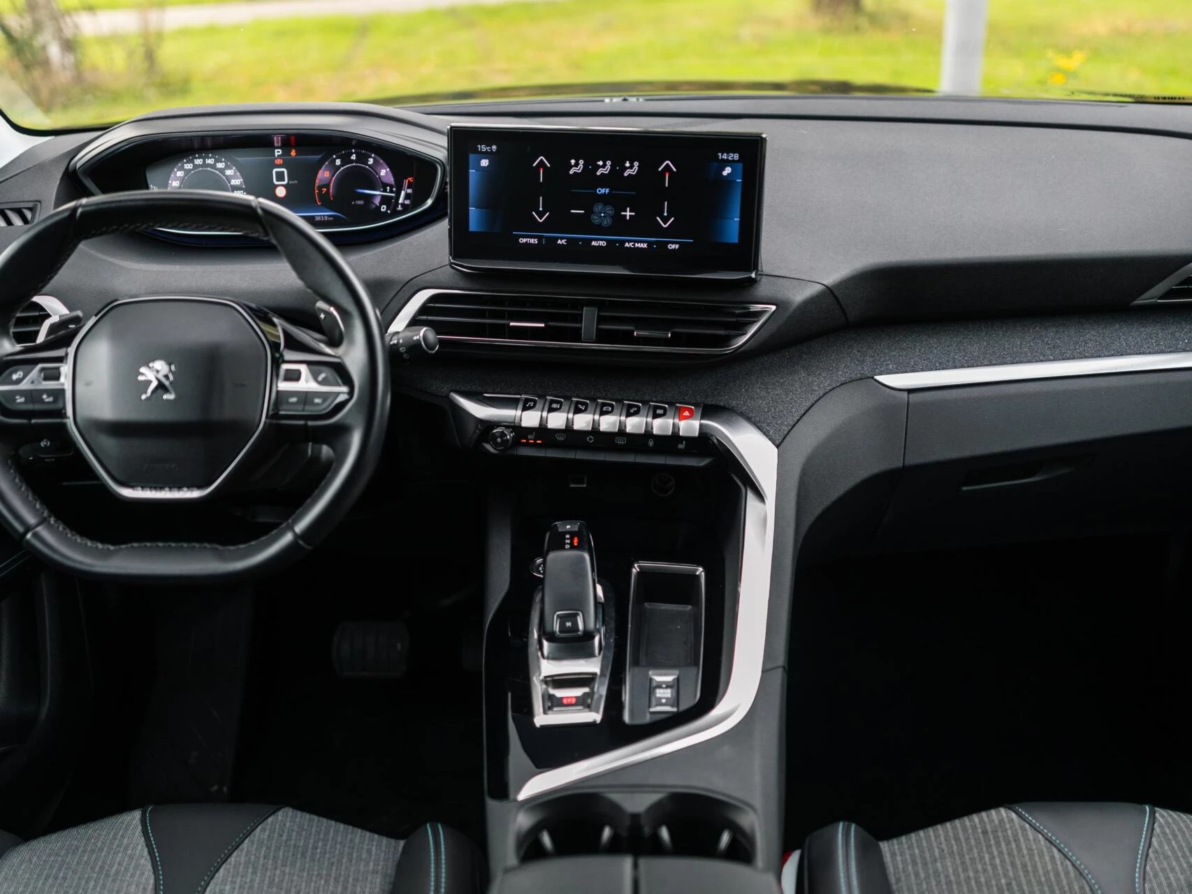 Hoofdafbeelding Peugeot 5008