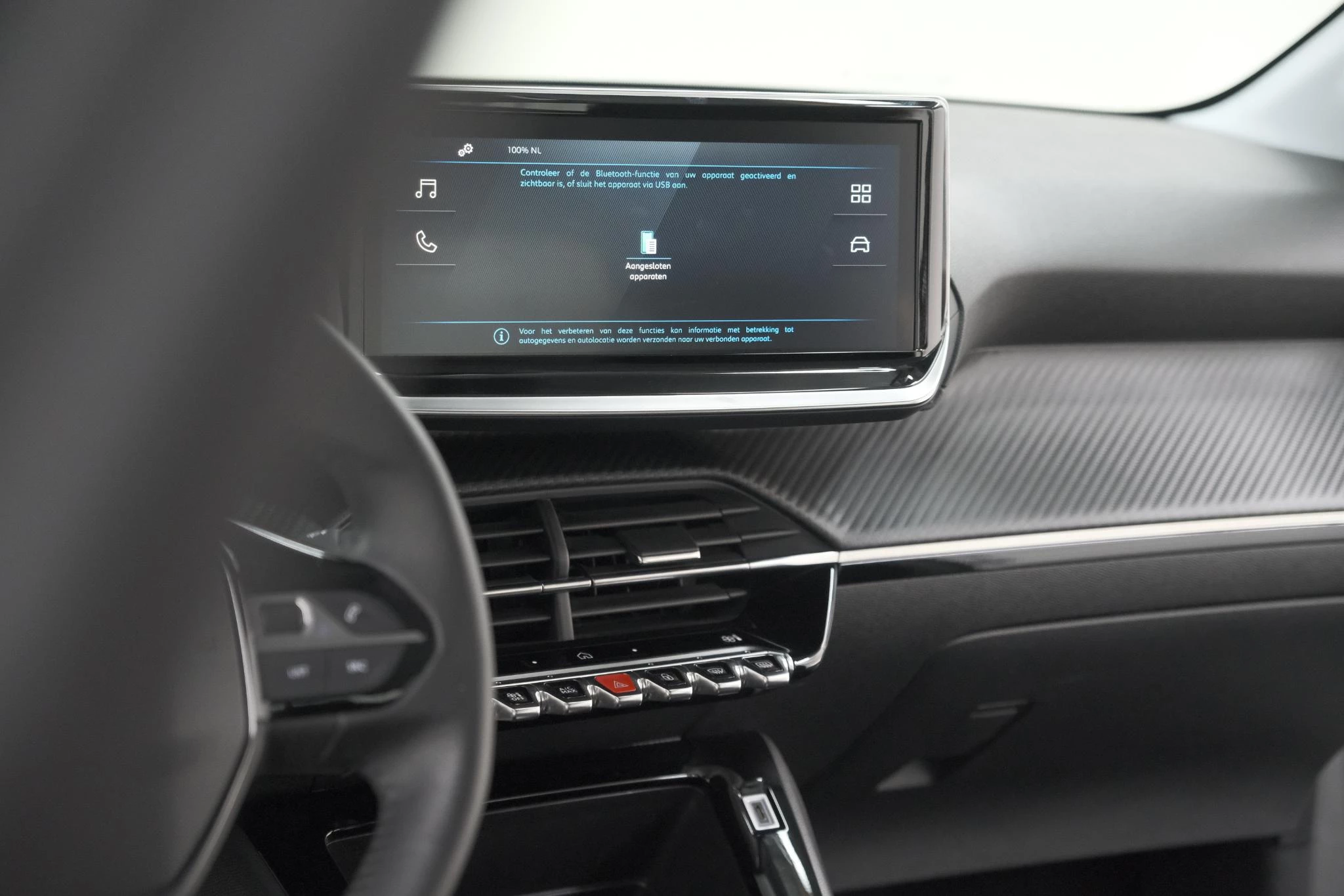 Hoofdafbeelding Peugeot e-208